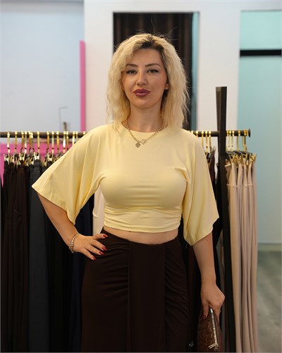 SARI BASIC TİŞÖRT