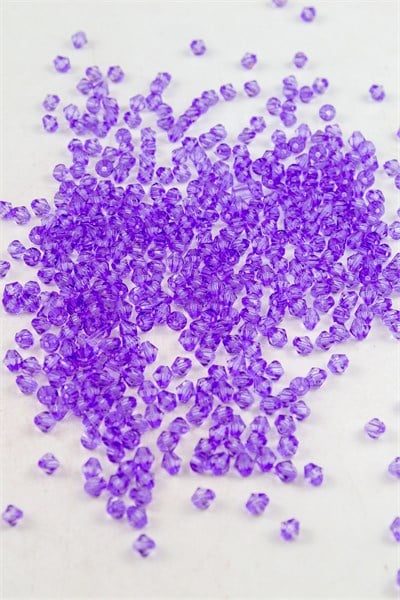 4 mm Piramit Açık Mor Akrilik Boncuk Aksesuar Takı Malzemesi (25 Gram)