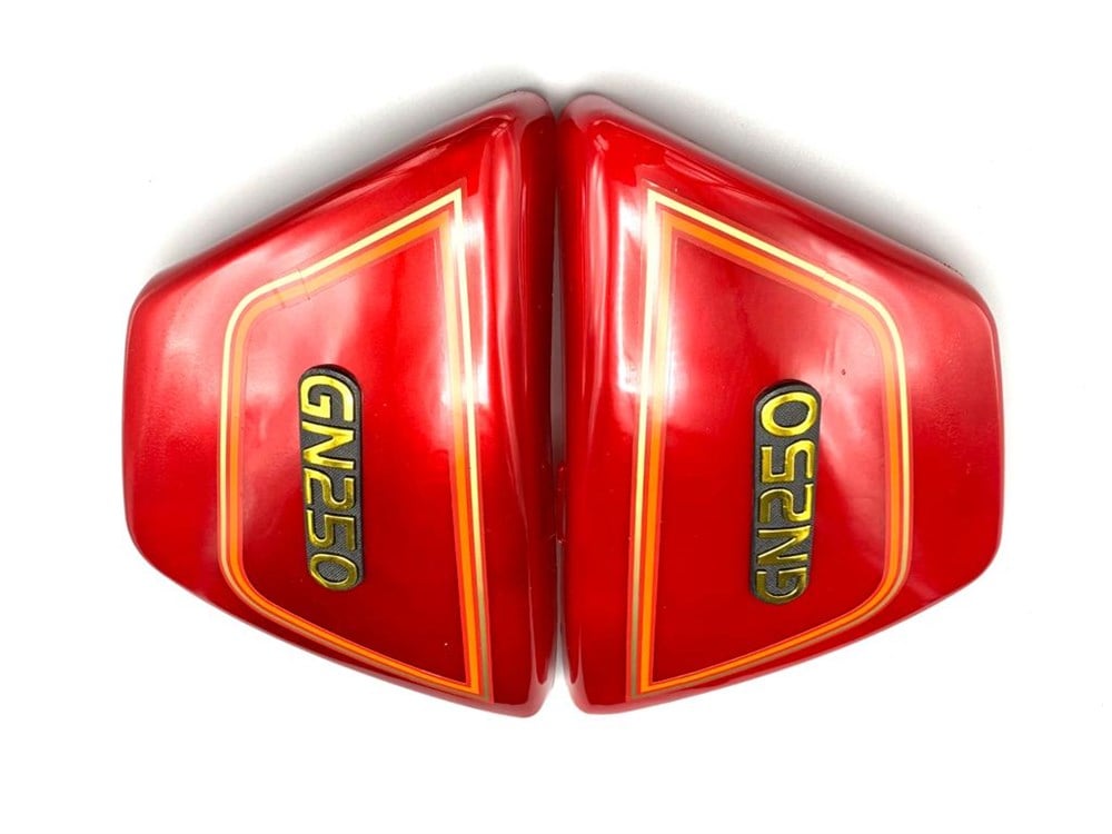 GN 250 KIRMIZI YAN KAPAK TK