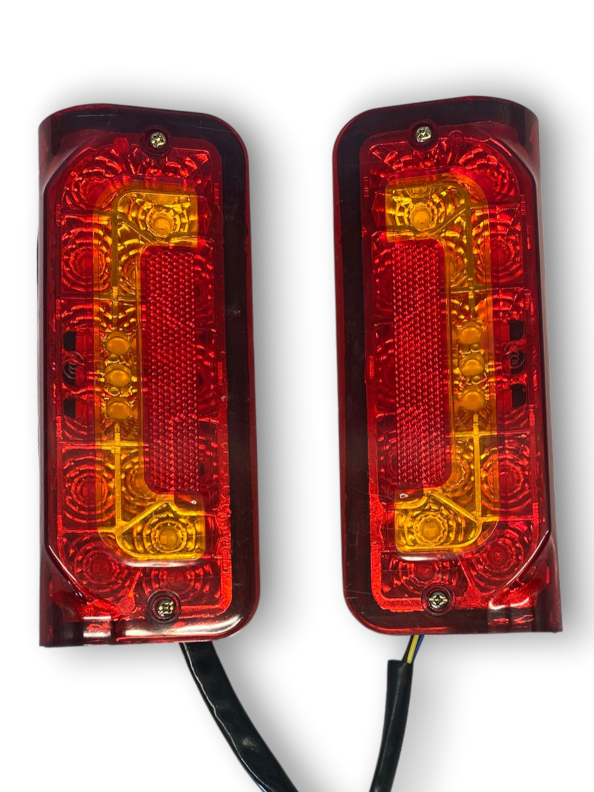 3 TEKER BİNEK ARKA STOP LEDLİ