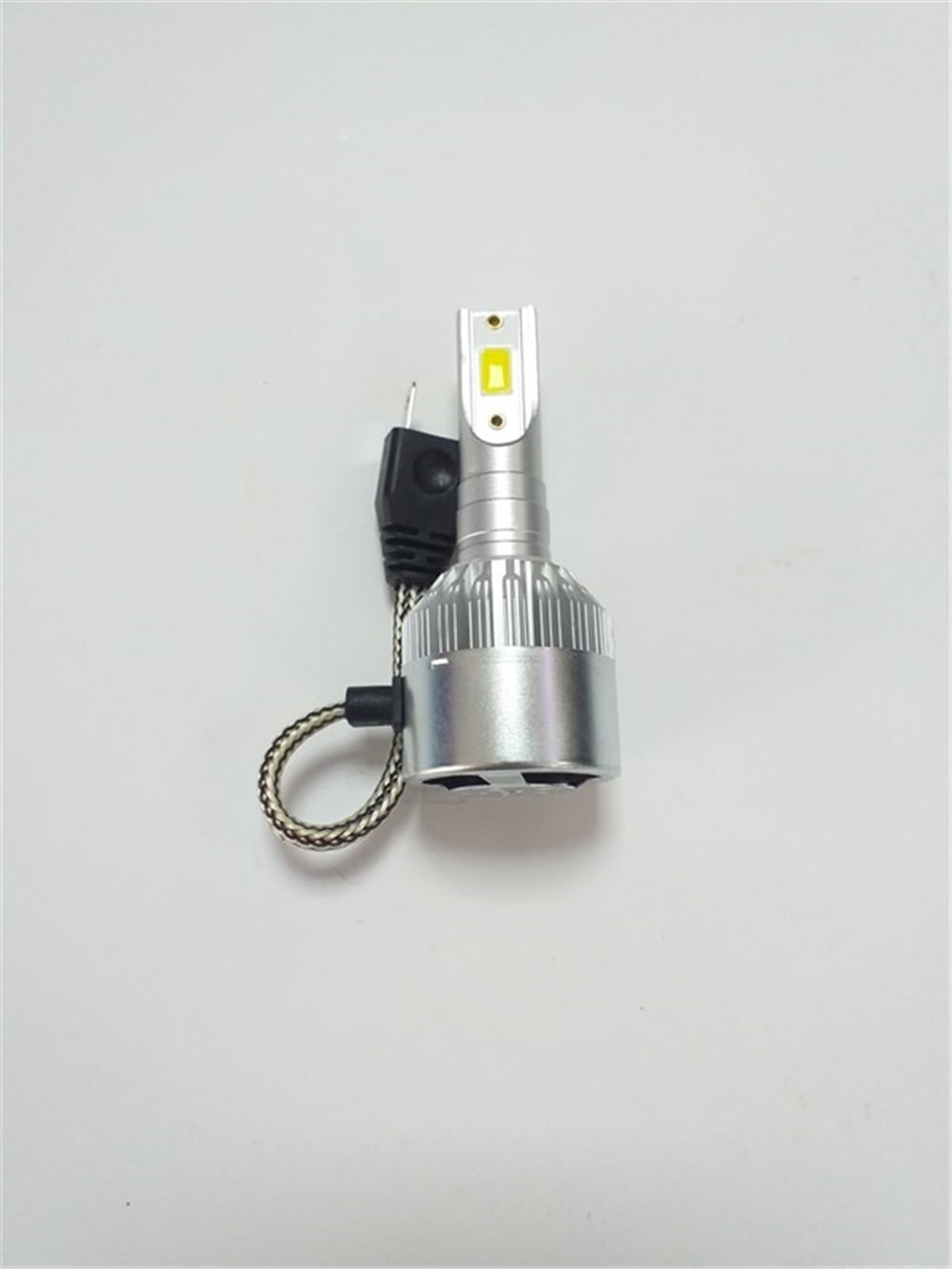 H7 LED XENON 12V    ( 1 ADET )