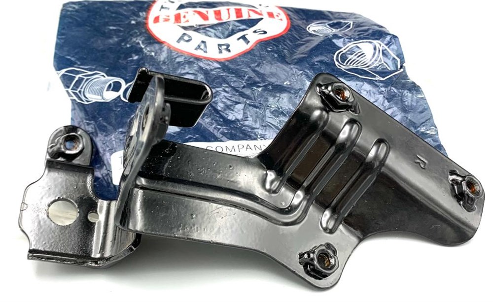 TVS APACHE RTR FAR BAĞLANTI DEMİRİ SAĞ