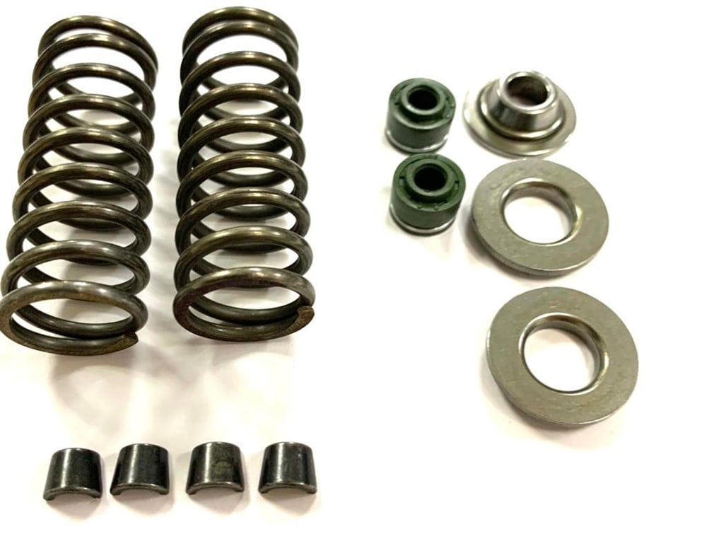 YBR 125 ÜST KAPAK YAY TAKIMI 8 PARCA