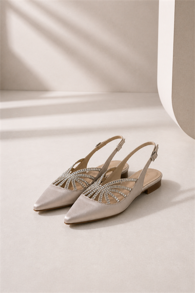 CERSEI Kadın Taş İşlemeli Sivri Burun Slingback Babet Ayakkabı
