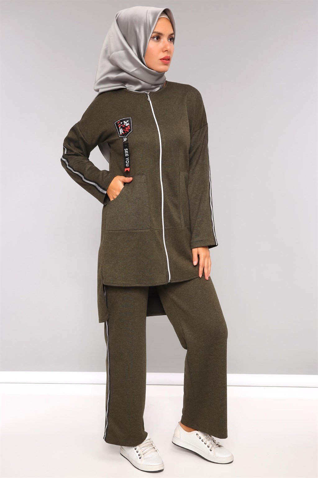 Arma Detaylı İkili Takım Haki