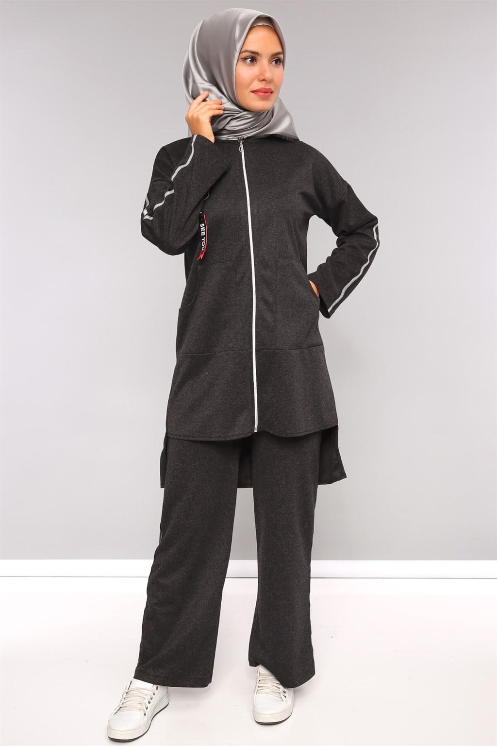 Combine 5360 Black