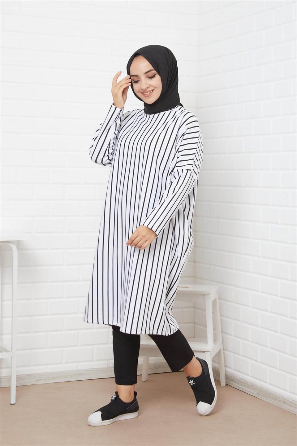 Çizgili Rahat Tesettür Tunik 7318 Beyaz