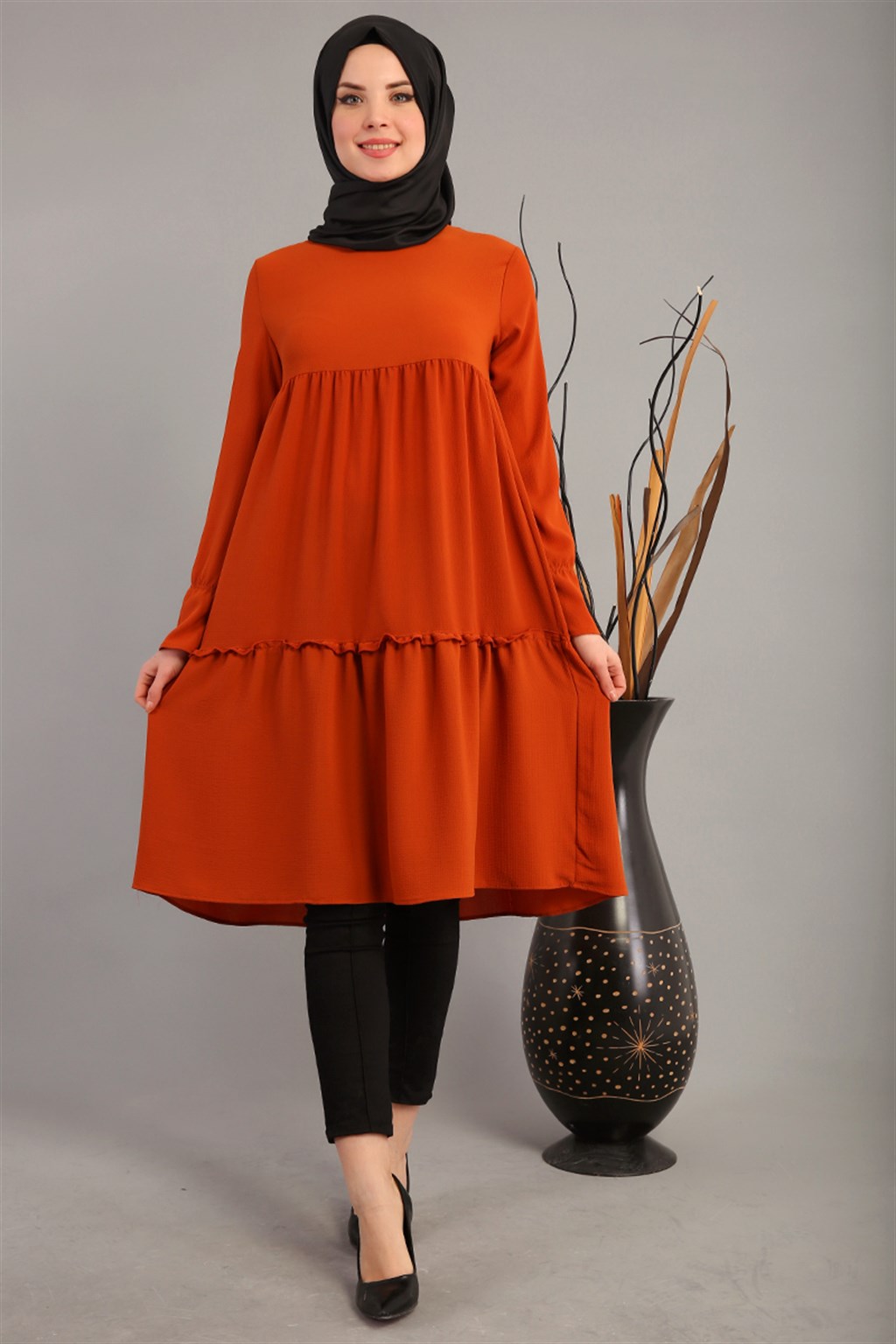 Rahat Kalıp Fırfırlı Tunik Taba