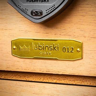 Lubinski Limited Edt.Türkiye Özel Seri Puro Kutusu Humidor Parmakizi Kilitli 100s