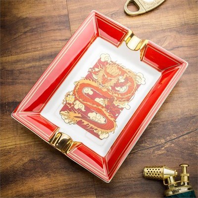 Lubinski Red Elegant Chinise Dragon İkili Puro Küllüğü