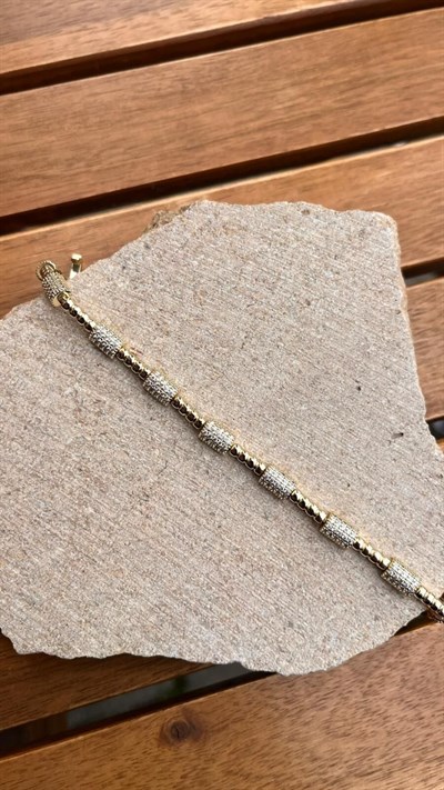 14K Taşlı Sıralı Silindir Bileklik