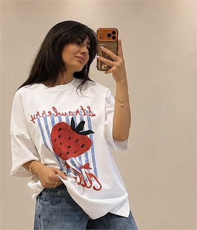 Çilek Baskılı Oversize Tişört - Beyaz