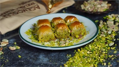Yer Özel Baklava Fıstıklı