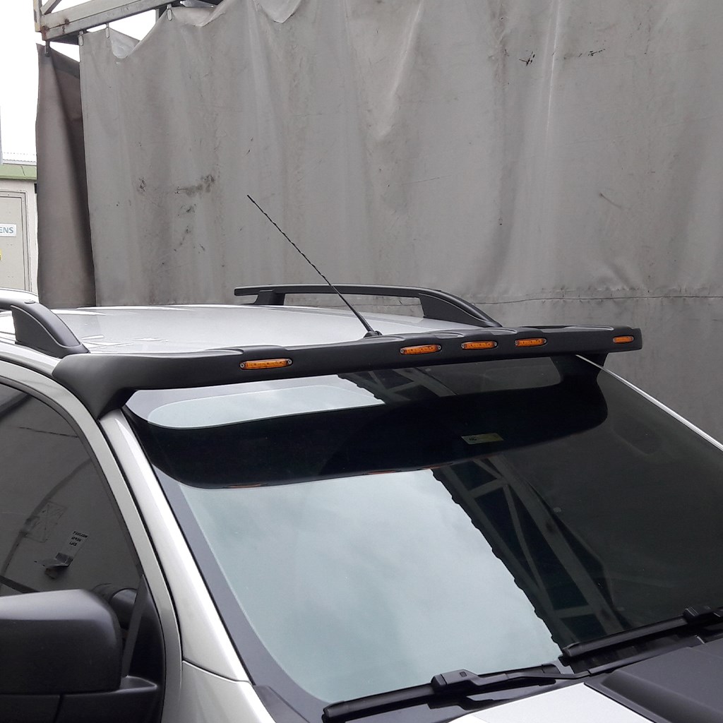 Ford Ranger Işıklı Ön Siperlik 2015 Yılı ve Sonrasına Uyumludur