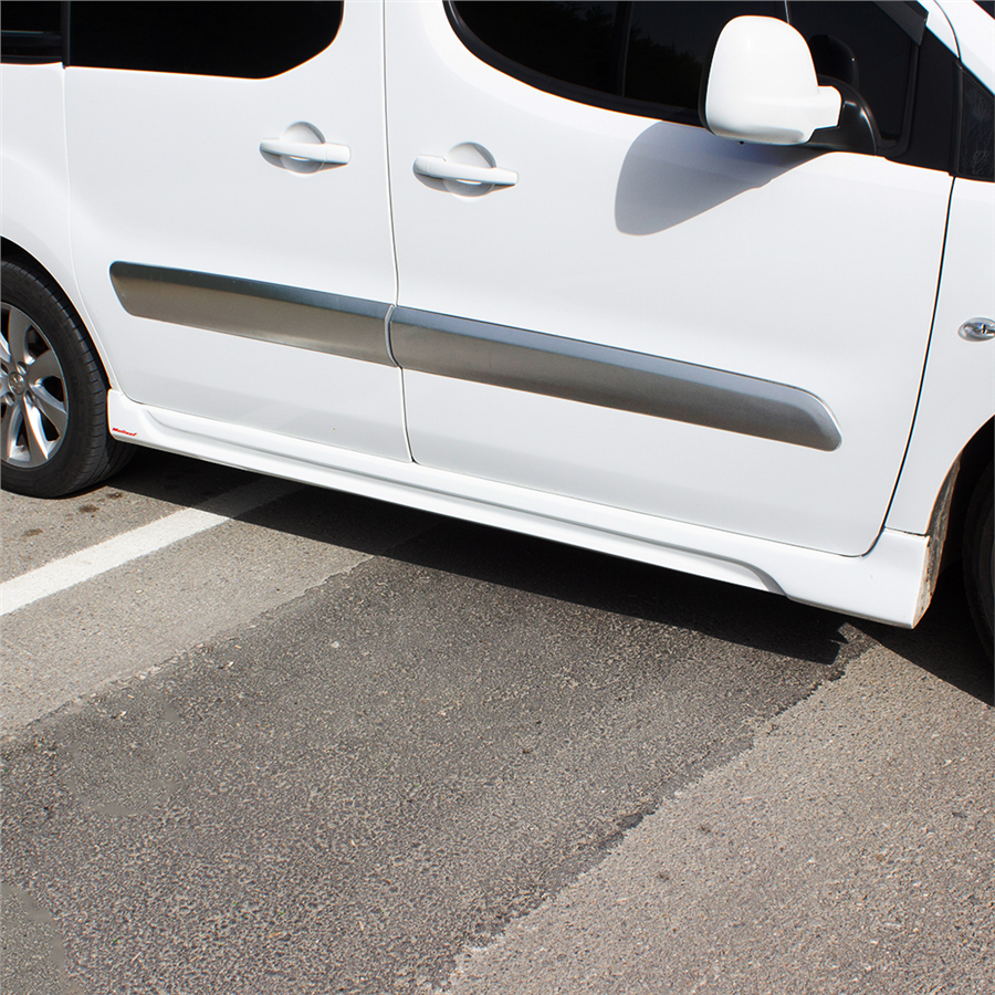 Peugeot Partner Tepee Yan Marşpiyel 2008-2018 Yılı ve Arasına Uyumludur
