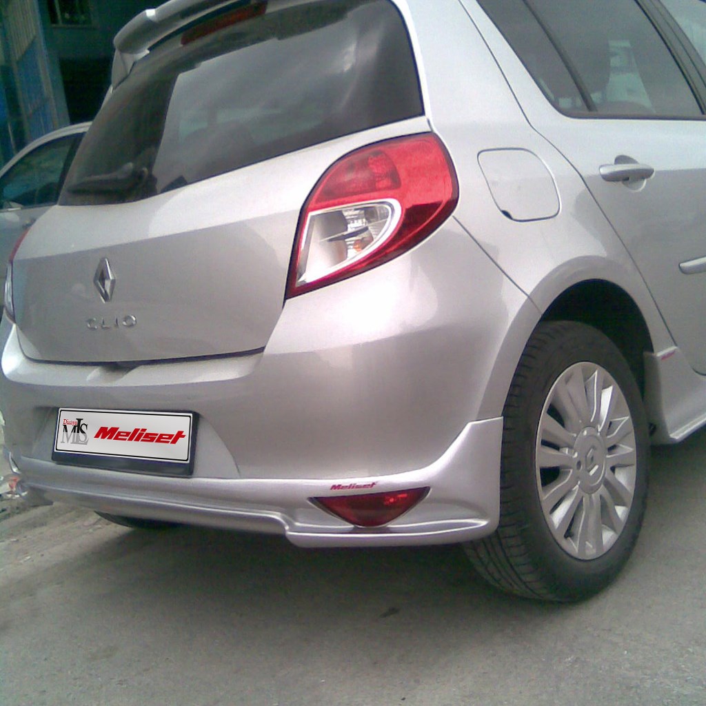 Renault Clio 3 HB Makyajlı Arka Karlık 2006-2012 Yılı ve Arasına Uyumludur