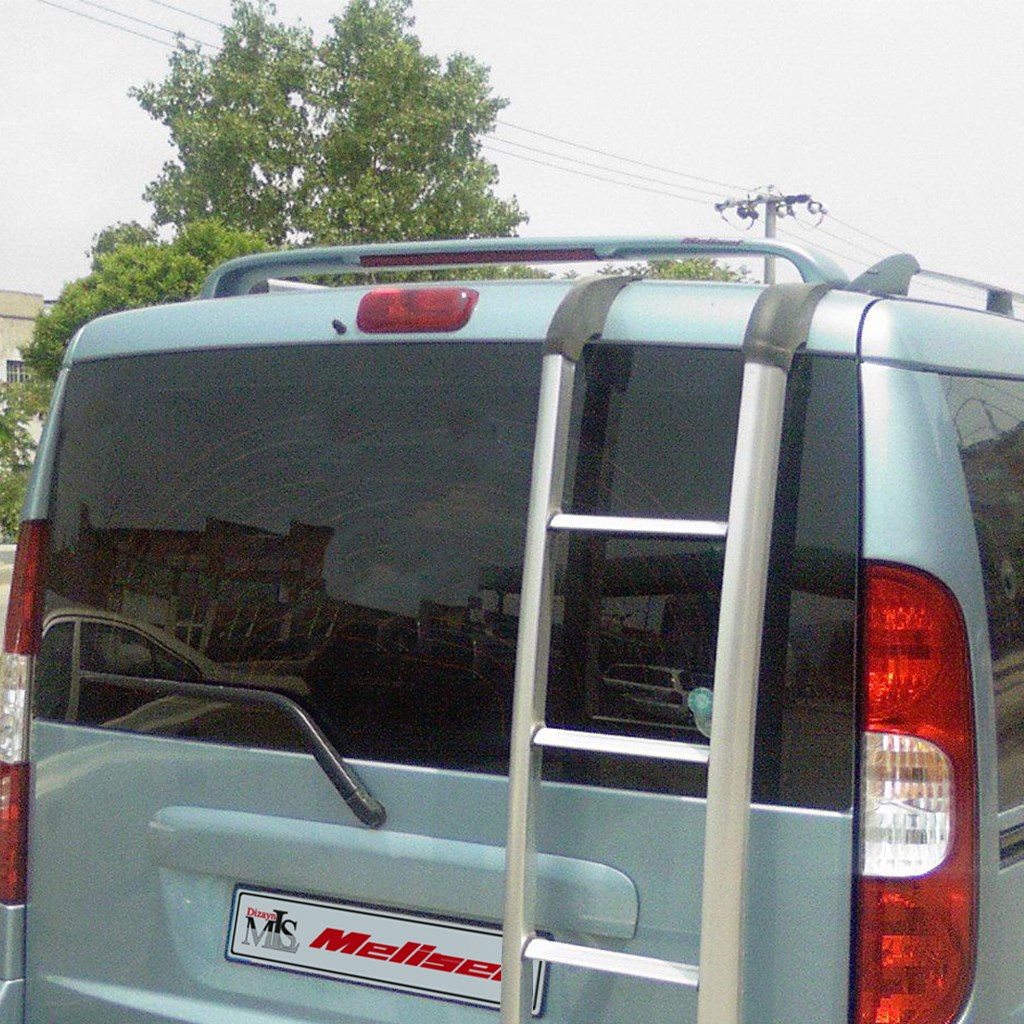 Fiat Doblo Işıklı Spoiler 2001-2009 Yılı ve Arasına Uyumludur