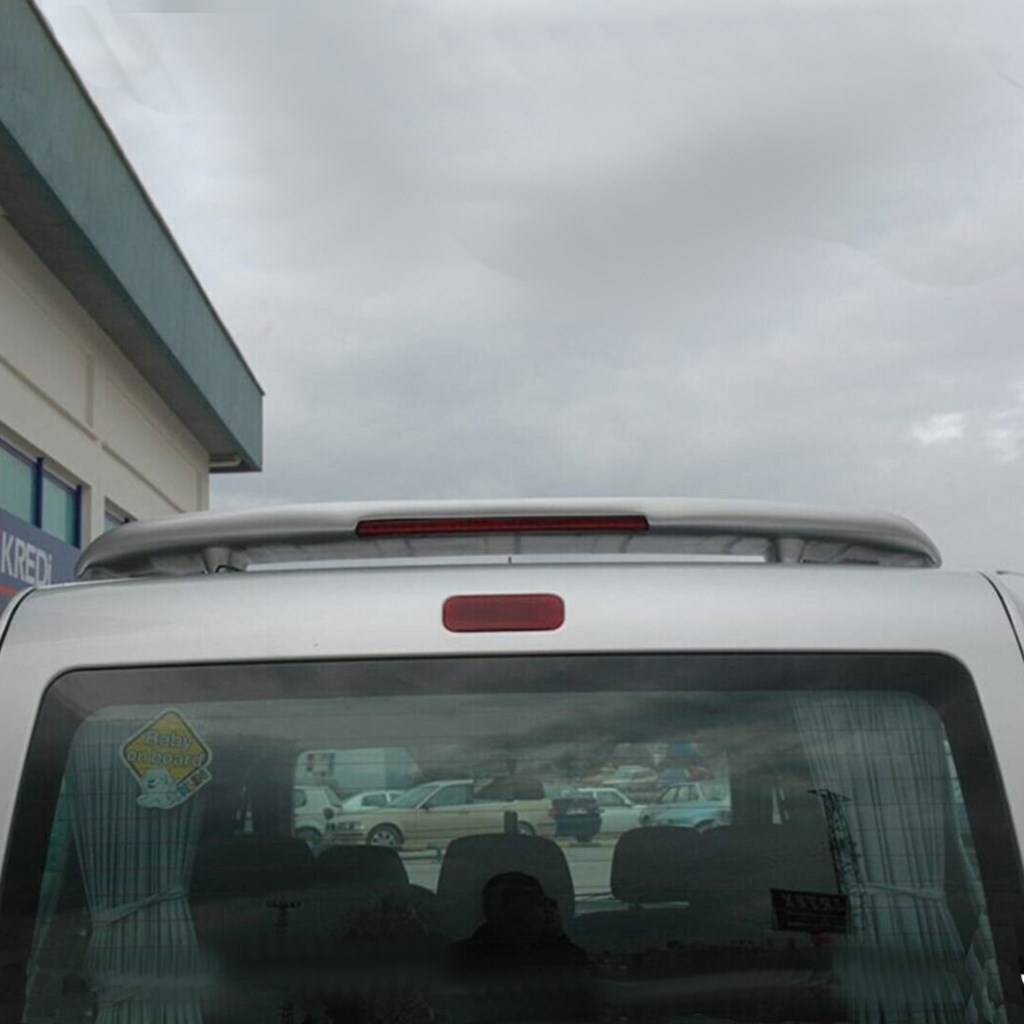 Ford Connect Ayaklı Işıklı Spoiler 2003-2014 Yılı ve Arasına Uyumludur