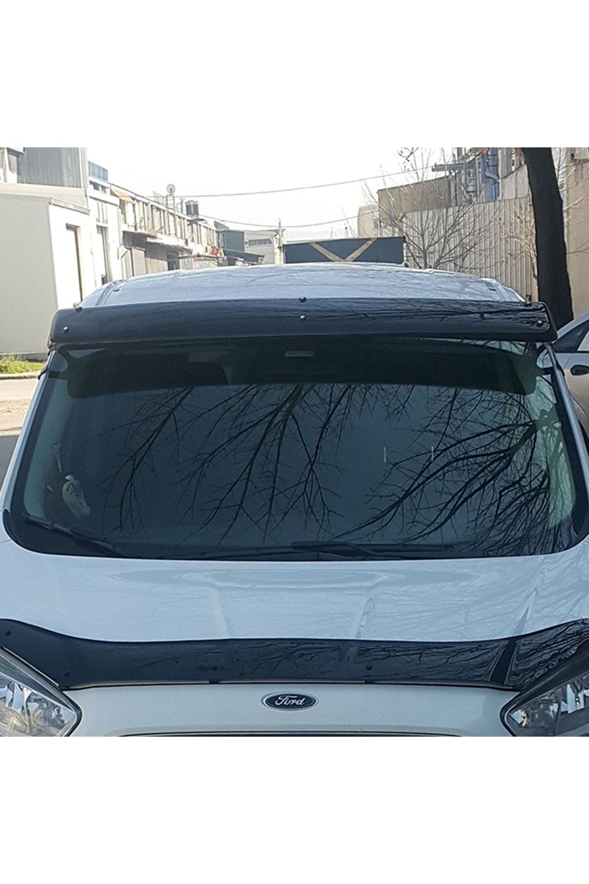 Ford Courier Ön Cam Güneşliği 2014-2024 Yılı Arasına Uyumludur