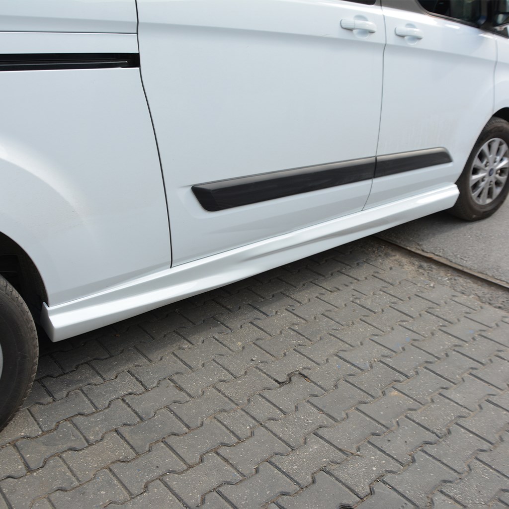 Ford Tourneo Custom Kısa Şase Yan Marşpiel 2012-2023 Yılı ve Arasına Uyumludur