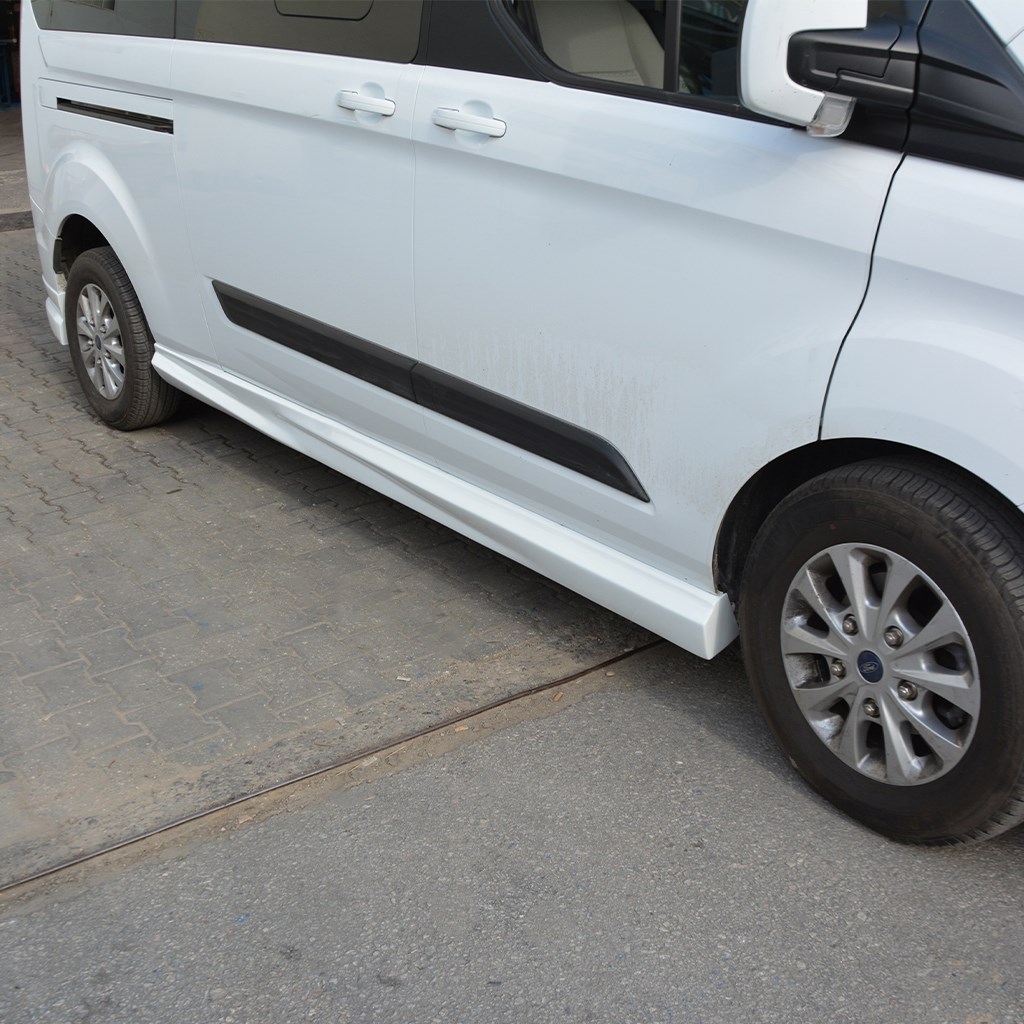 Ford Tourneo Custom Uzun Şase Yan Marşpiel 2012-2023 Yılı ve Arasına Uyumludur