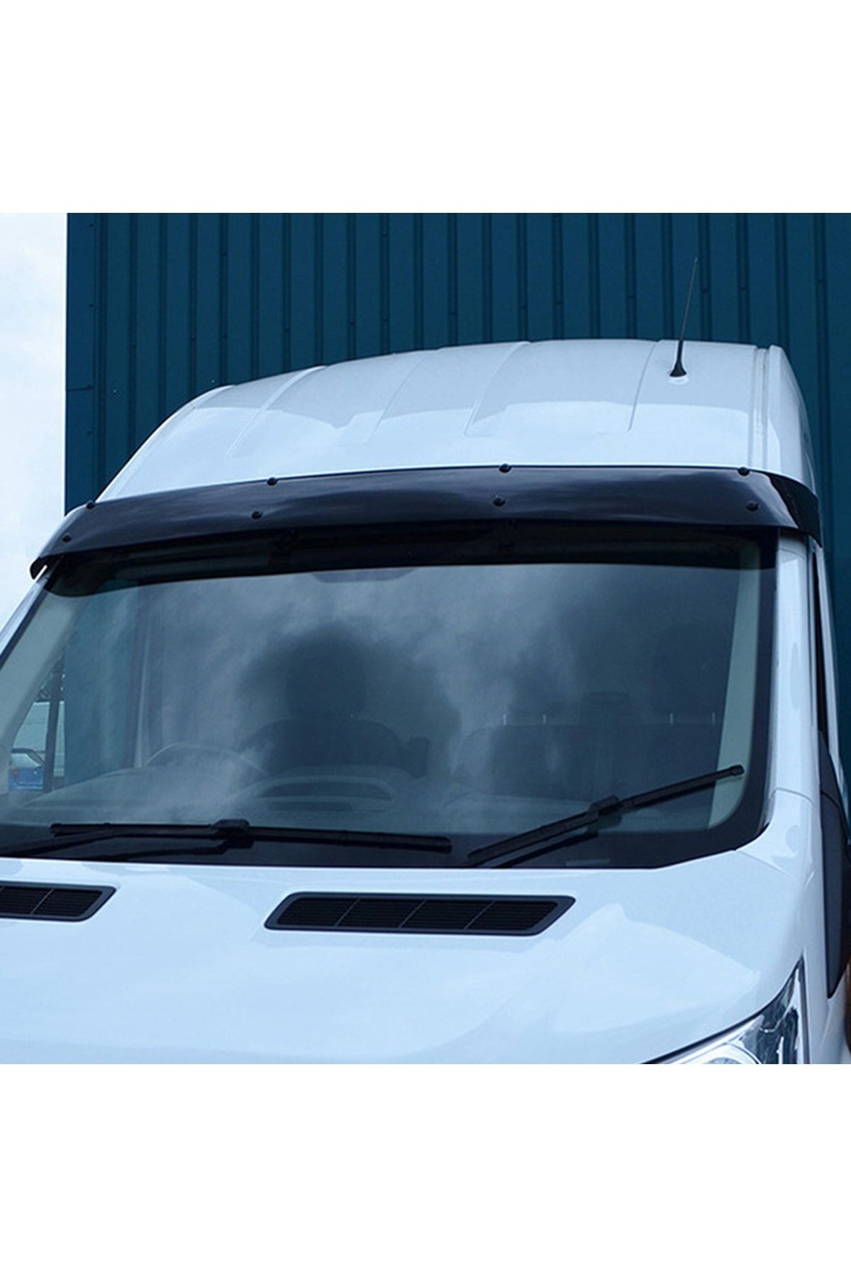 Ford Transit Ön Cam Güneşliği 2019 Ve Sonrası Uyumlu