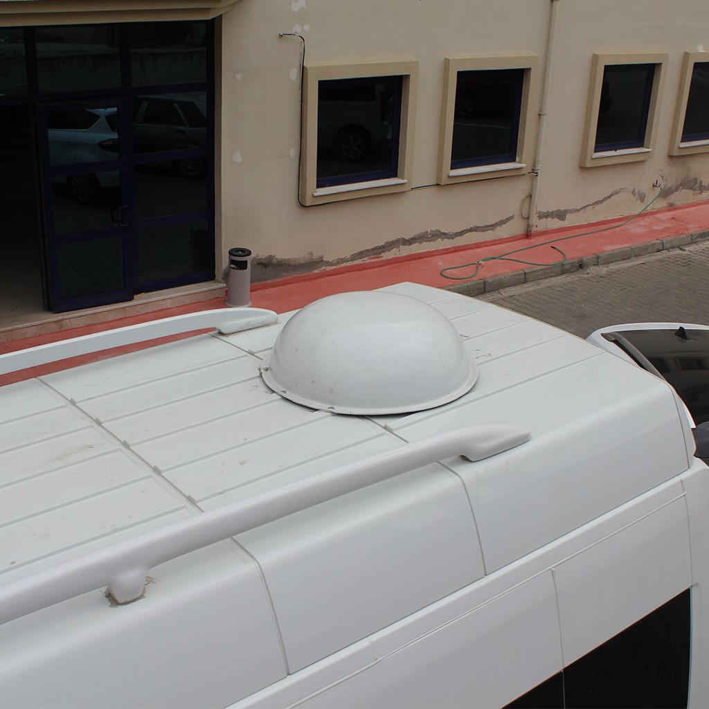 Mercedes Sprinter W901 Uydu Kapağı 1995-2006 Yılı ve Arasına Uyumludur