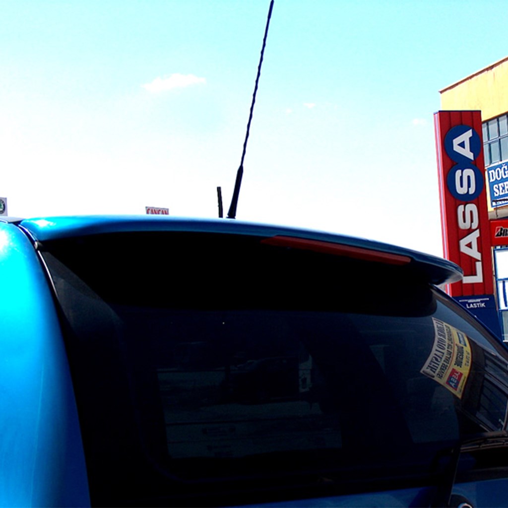 Opel Corsa B Işıklı Spoiler 1996-2001 Yılı ve Arasına Uyumludur