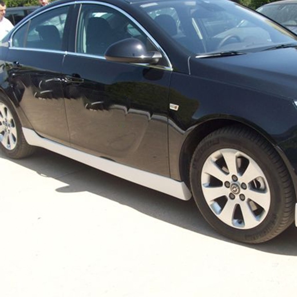 Opel İnsignia Yan Marşpiel 2009-2012 Yılı ve Arasına Uyumludur