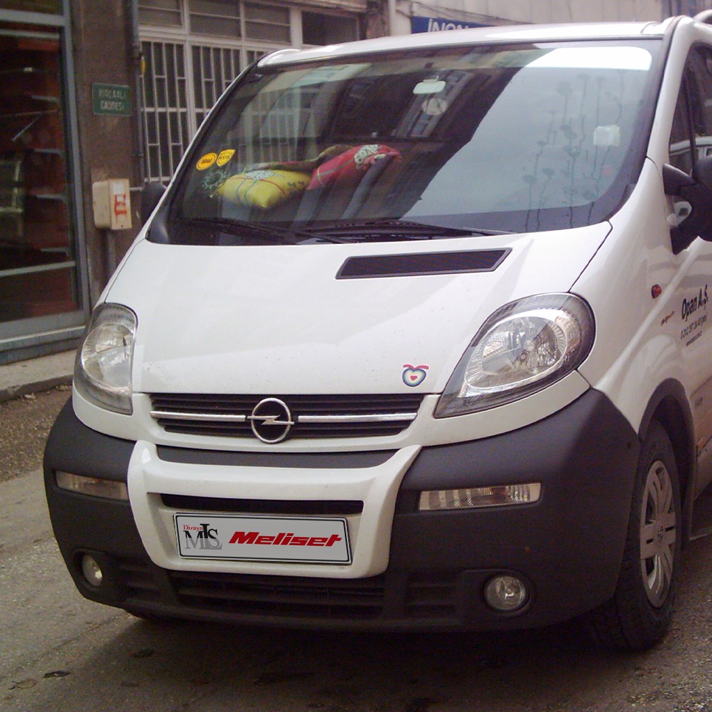 Opel Vivaro Bodyguard 2004-2010 Yılı ve Arasına Uyumludur