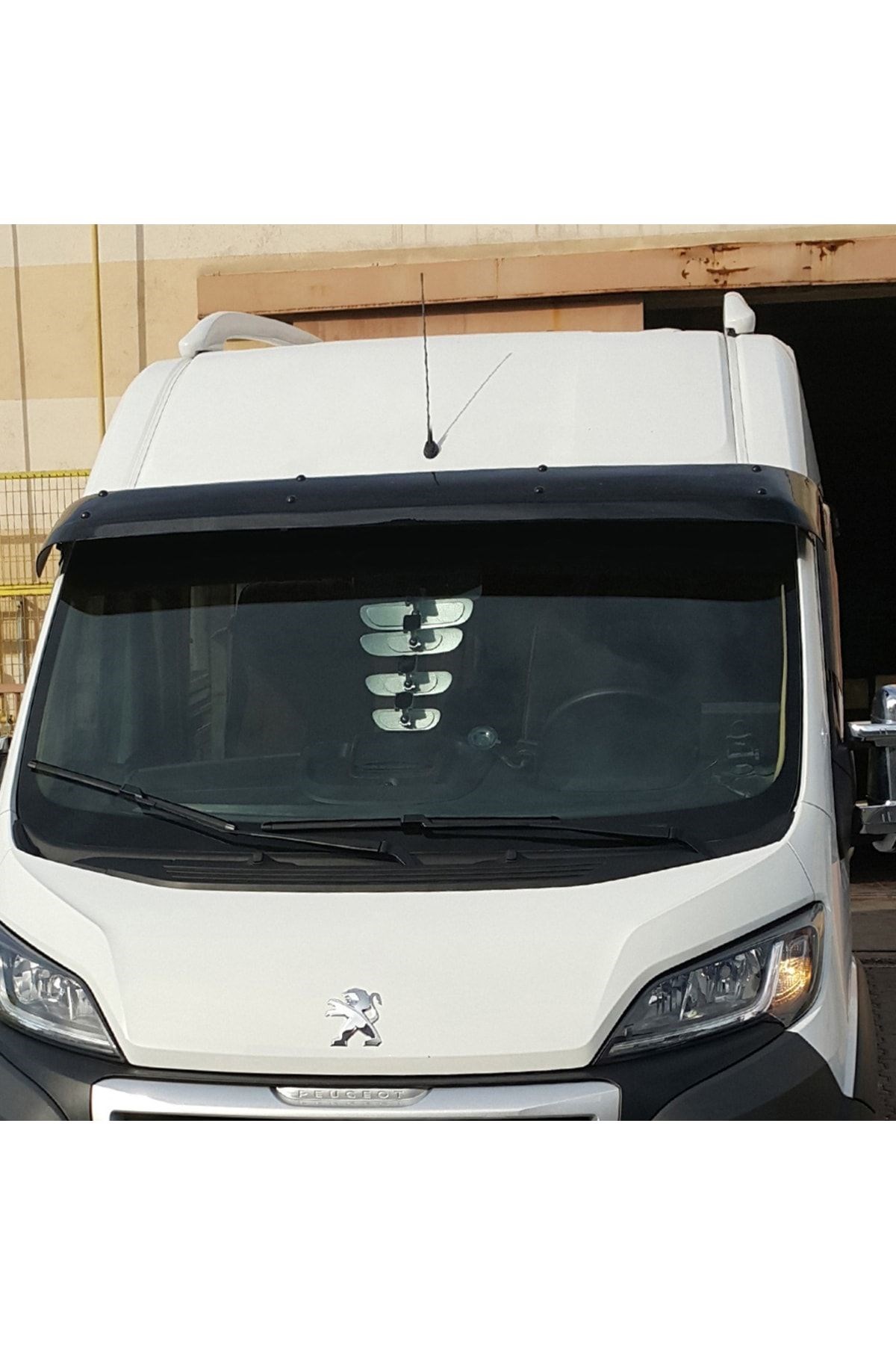 Peugeot Boxer Ön Cam Güneşliği 2014 Ve Sonrası Uyumlu
