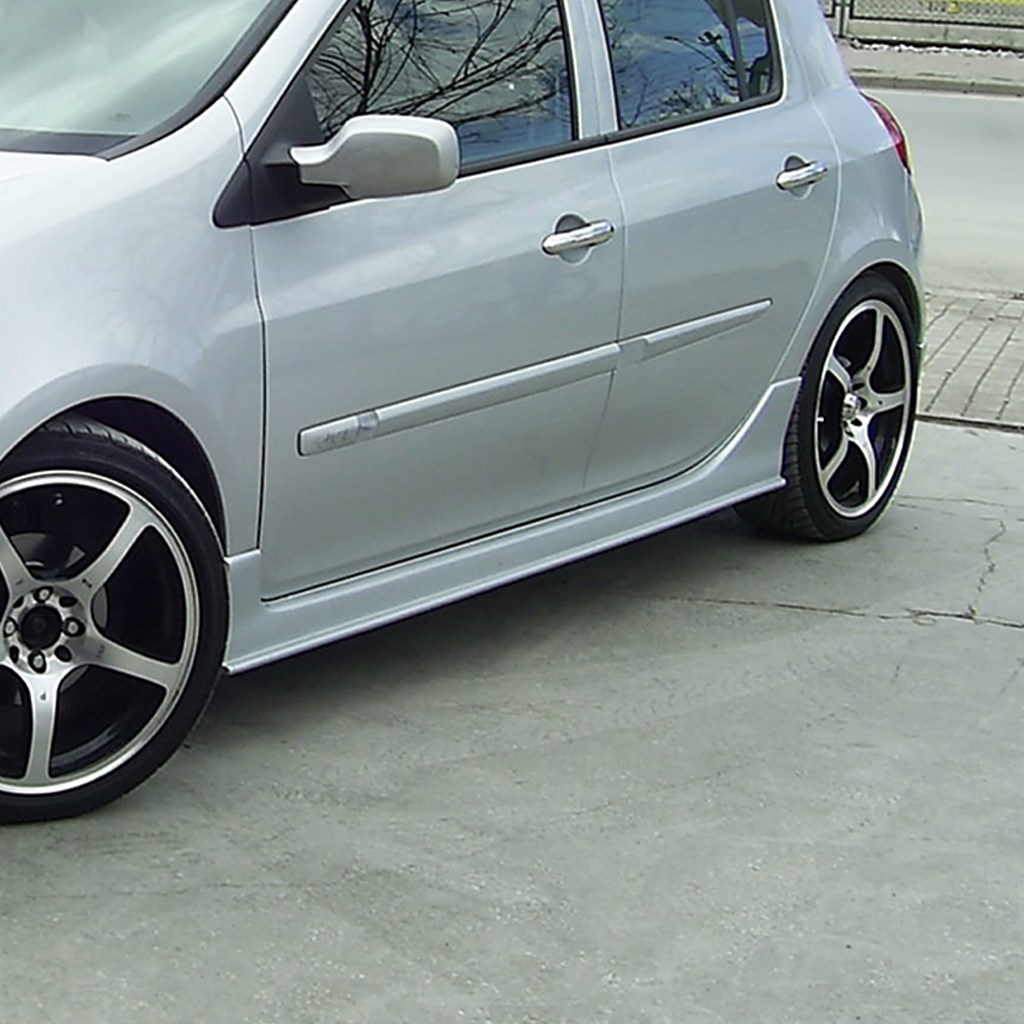 Renault Clio 3 HB Yan Marşpiel 2006-2012 Yılı ve Arasına Uyumludur