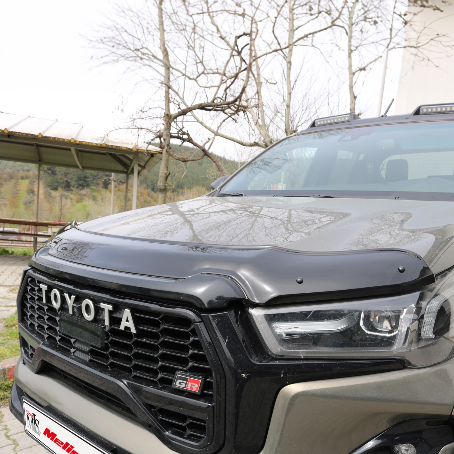 Toyota Hilux Ön Kaput Rüzgarlığı 2021 Yılı ve Sonrasına Uyumludur