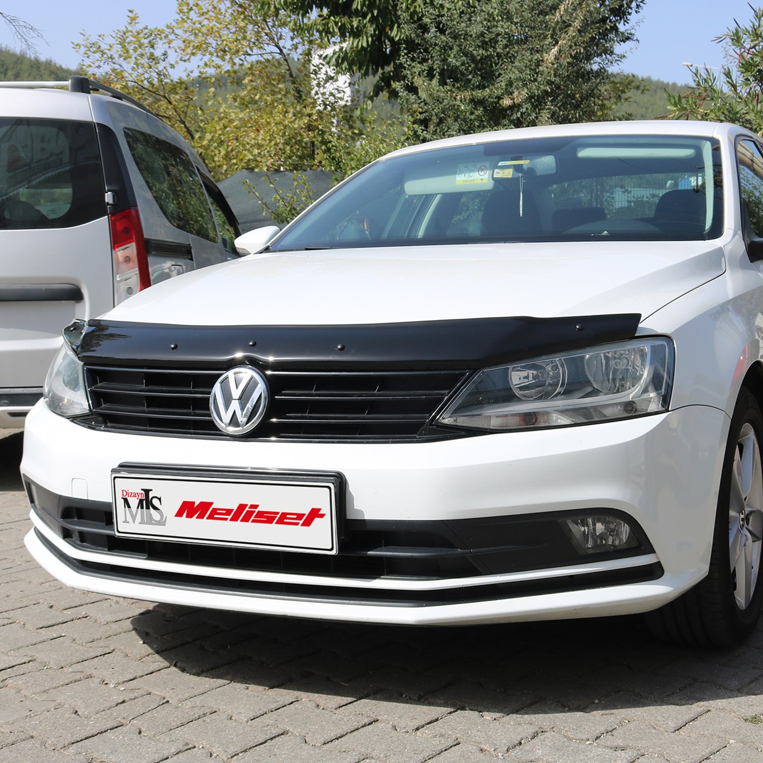 Volkswagen Jetta 6 Ön Kaput Rüzgarlığı 2010-2018 Yılı ve Arasına Uyumludur