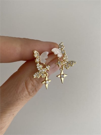 Yıldız Sallantılı Kelebek Küpe