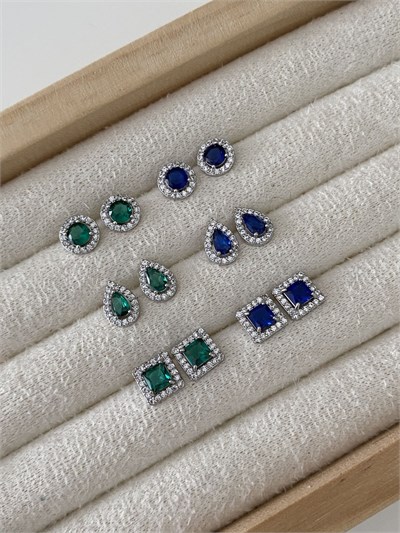 Özel Seri Yeşil Kristal Taşlı Kare Form Minimal Küpe