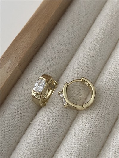 Özel Seri Ortası Oval Taşlı Minimal Halka Küpe