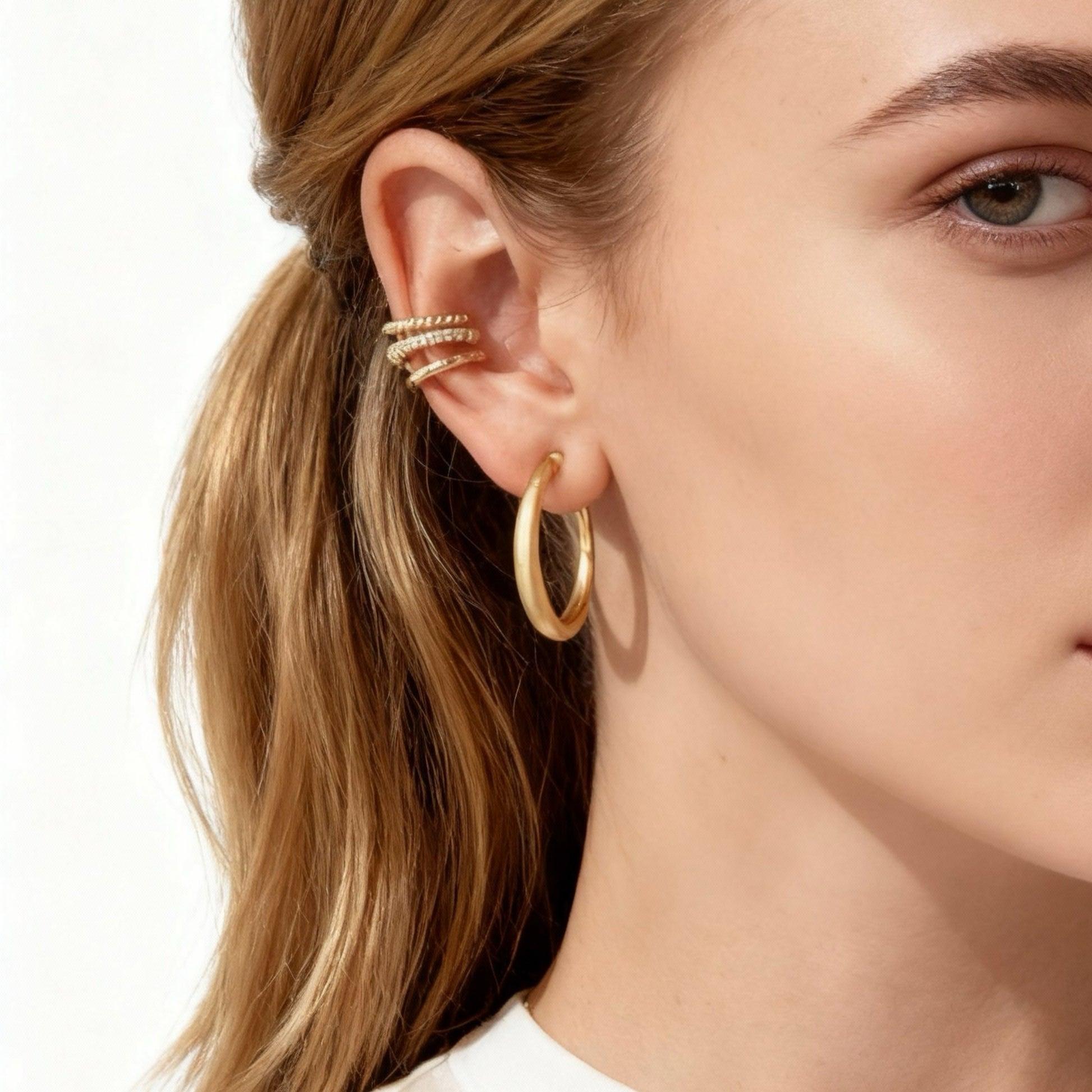EARCUFF