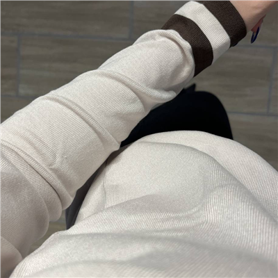 Yaka Detaylı Triko Bluz Krem