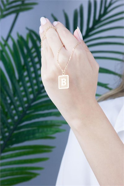 Gold-Plated B Letter Necklace
