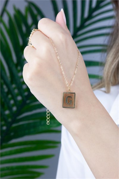 Gold-Plated G Letter Necklace
