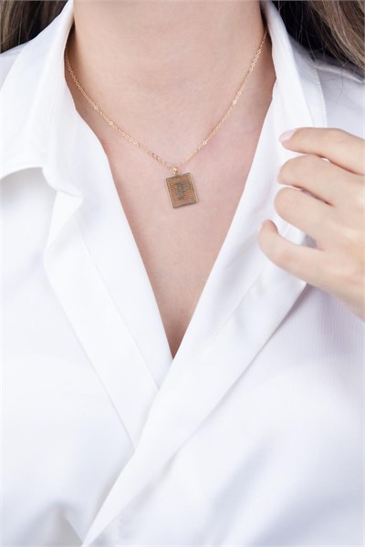 Gold-Plated P Letter Necklace