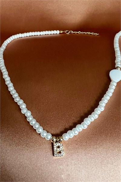 B Letter Pearl Design Necklace
