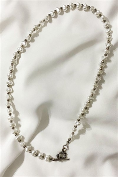Baroque Pearl Necklace