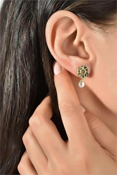 Floral Dangle Pearl Earrings - Xuping Gold, Anti-Allergic, 19 mm