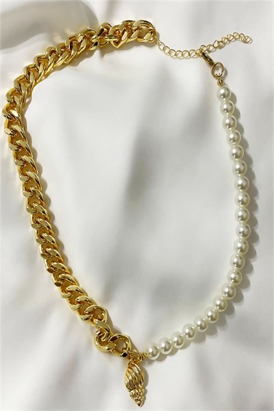 Sea Shell Detailed Gold and Coral Necklace