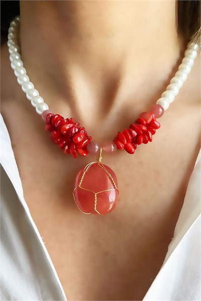 Natural Agate and Ceyd Güneş and Broken Stone Pearl Necklace
