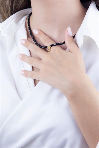 G Letter Black Pearl Design Necklace