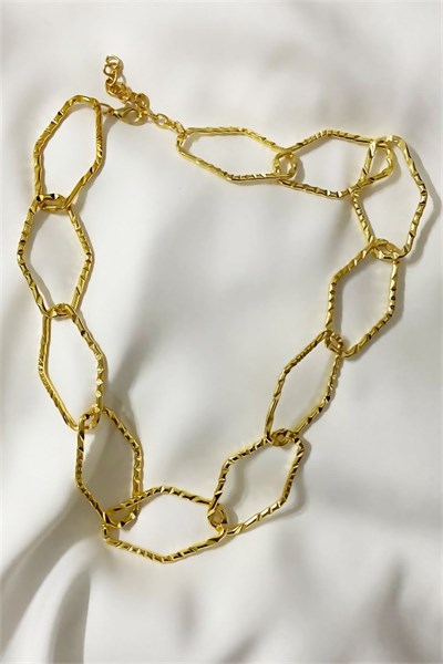 Geometric Diamond Patterned Gold Necklace