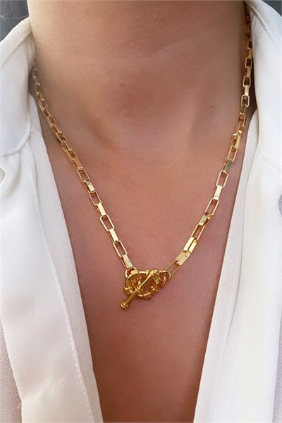 Geometric Gold Chain Necklace